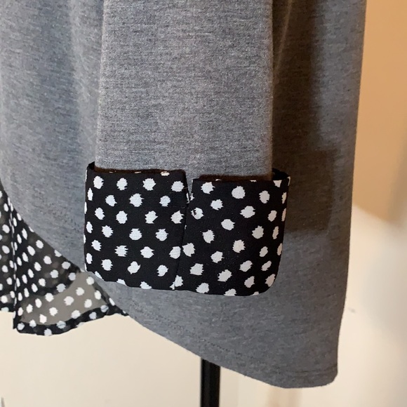 Apt 9 Mock Layer Top M - Picture 3 of 7